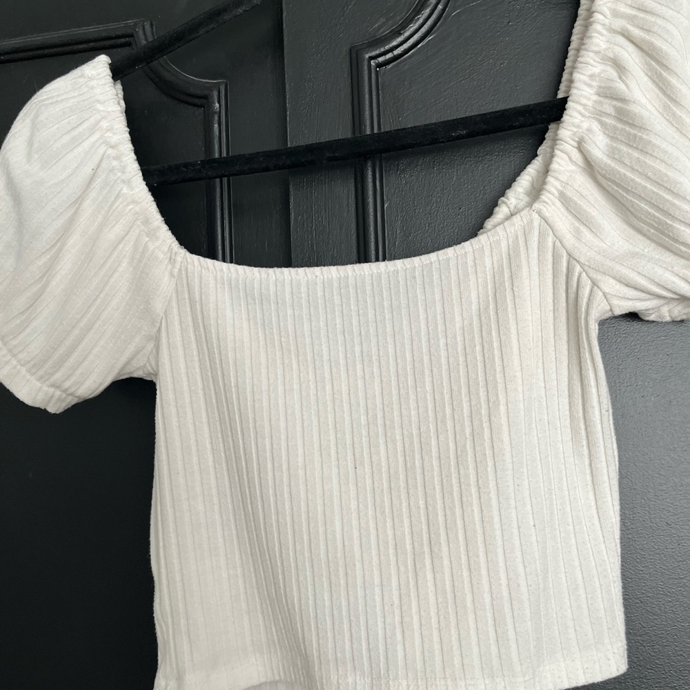 White Puff Sleeve Top - Picture 3 of 3
